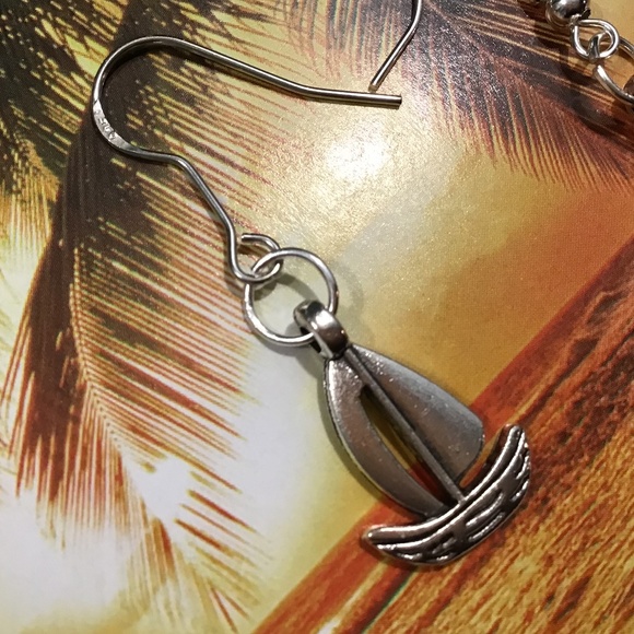 Silver 925 sailboat earrings fishhooks beach new - Picture 3 of 8